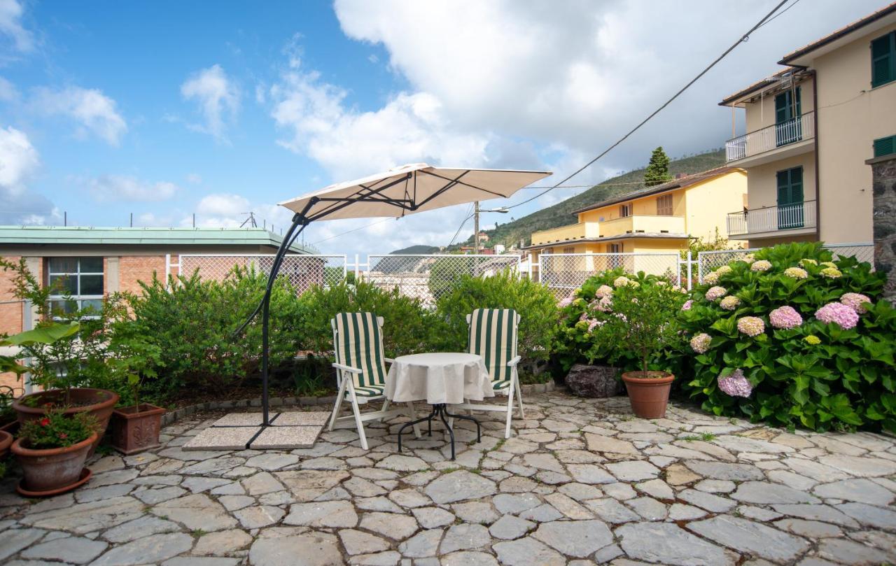 Villa Mori Levanto Eksteriør billede